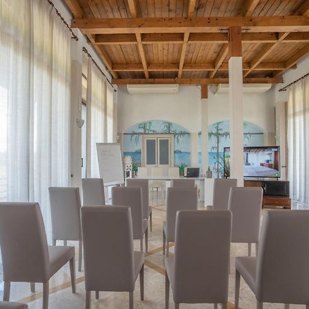 Hotel Tempio Lago Patria Esterno foto