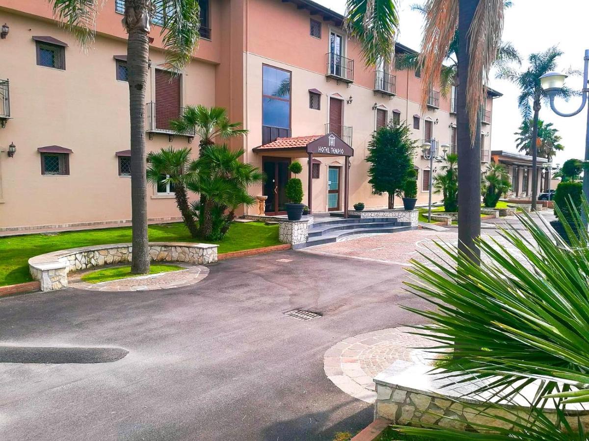 Hotel Tempio Lago Patria Esterno foto