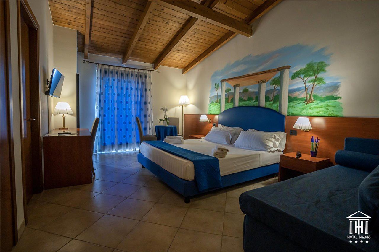 Hotel Tempio Lago Patria Esterno foto