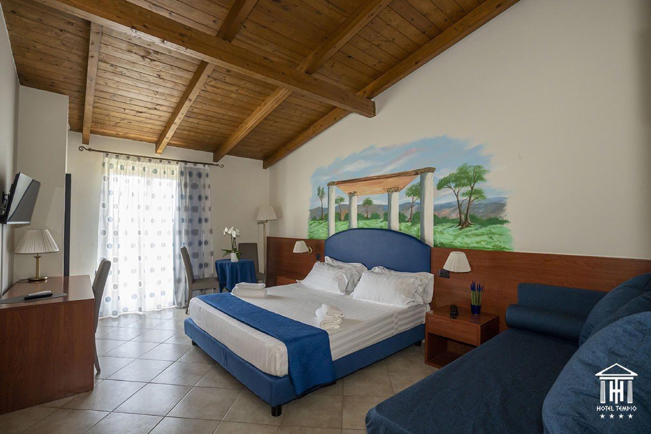 Hotel Tempio Lago Patria Esterno foto