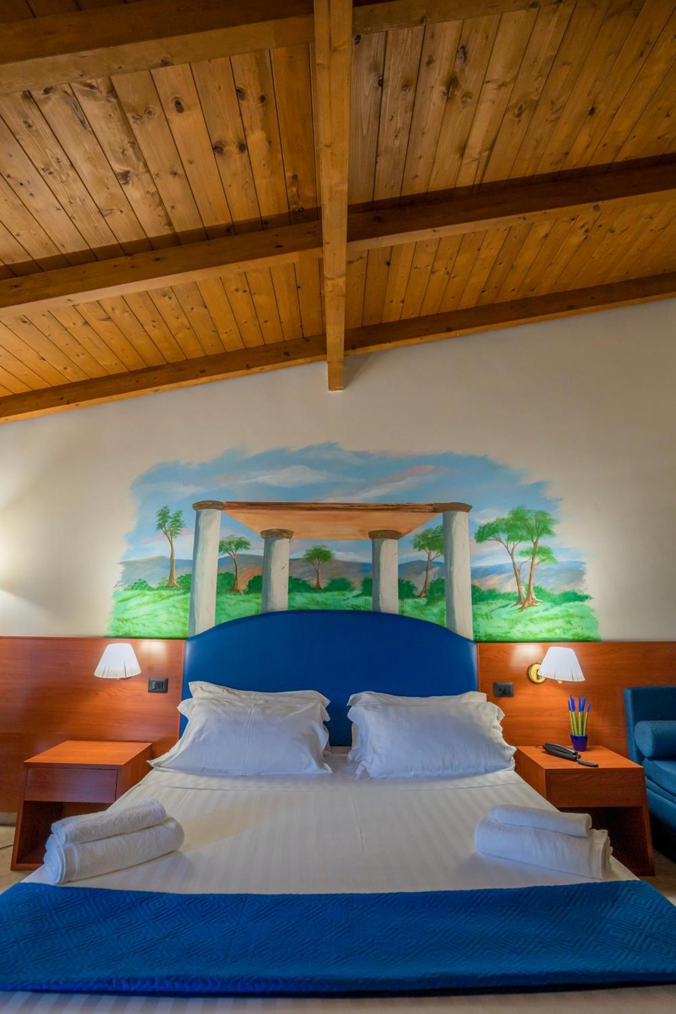 Hotel Tempio Lago Patria Esterno foto
