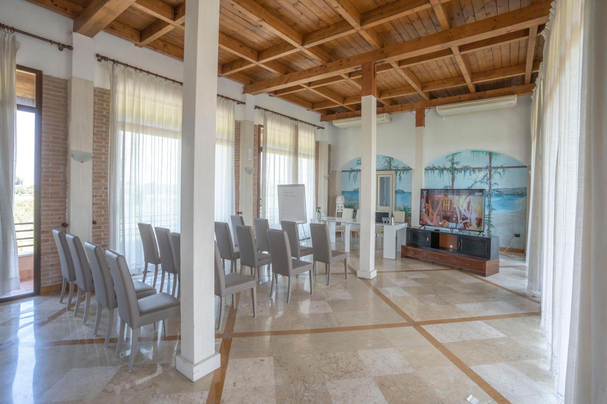 Hotel Tempio Lago Patria Esterno foto